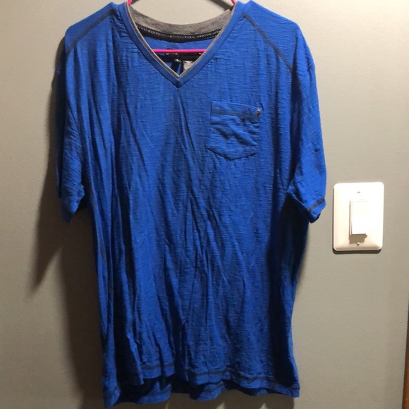 BRAND NEW MENS SHIRT LARGE! NWOT! NEVER WORN! SMOKE FREE HOME! - Picture 2 of 3